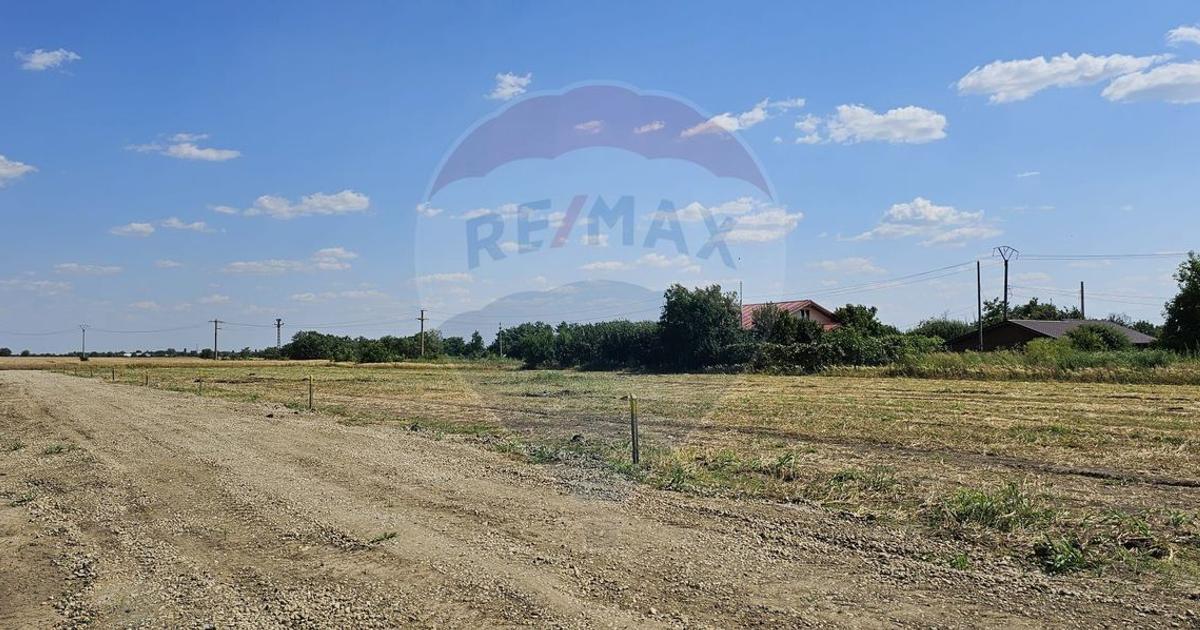 Teren Construcții intravilan de 490 mp, în Postăvari