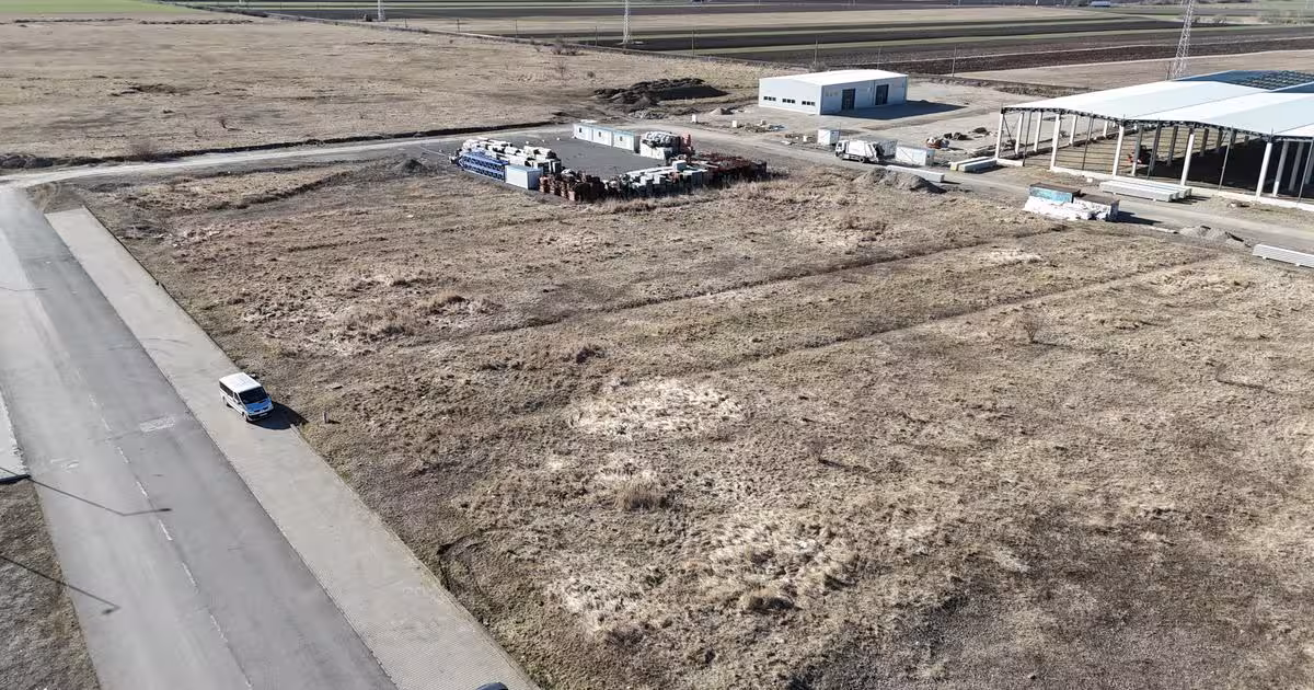 Teren Construcții intravilan de 14800 mp, în Prejmer
