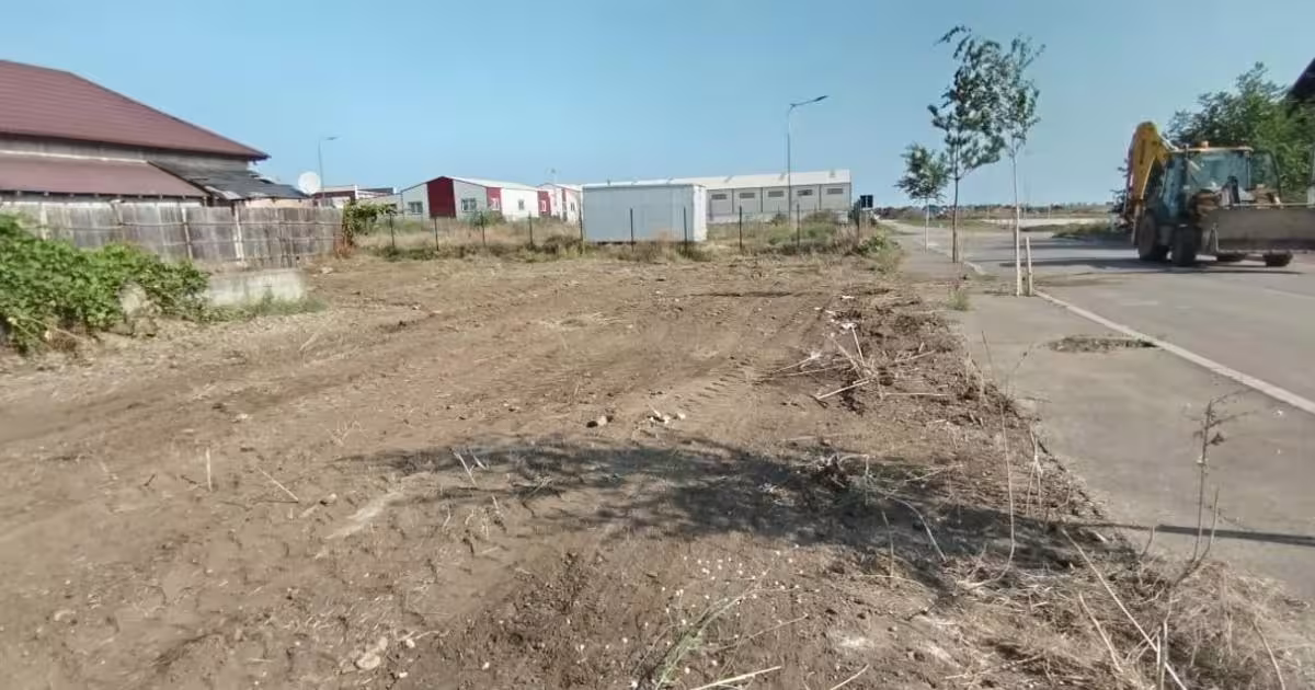 Teren Construcții intravilan de 300 mp, în zona Balta Albă, Râmnicu Sărat