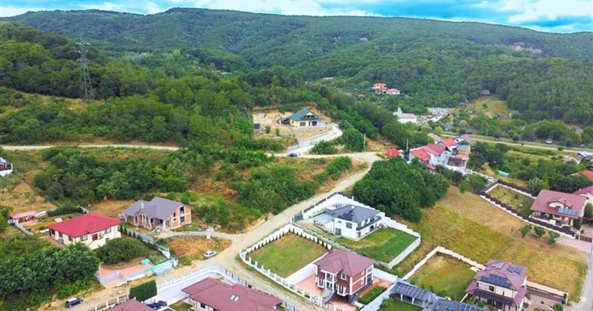 Teren Construcții intravilan de 941 mp, în zona 1 Mai, Râmnicu Vâlcea