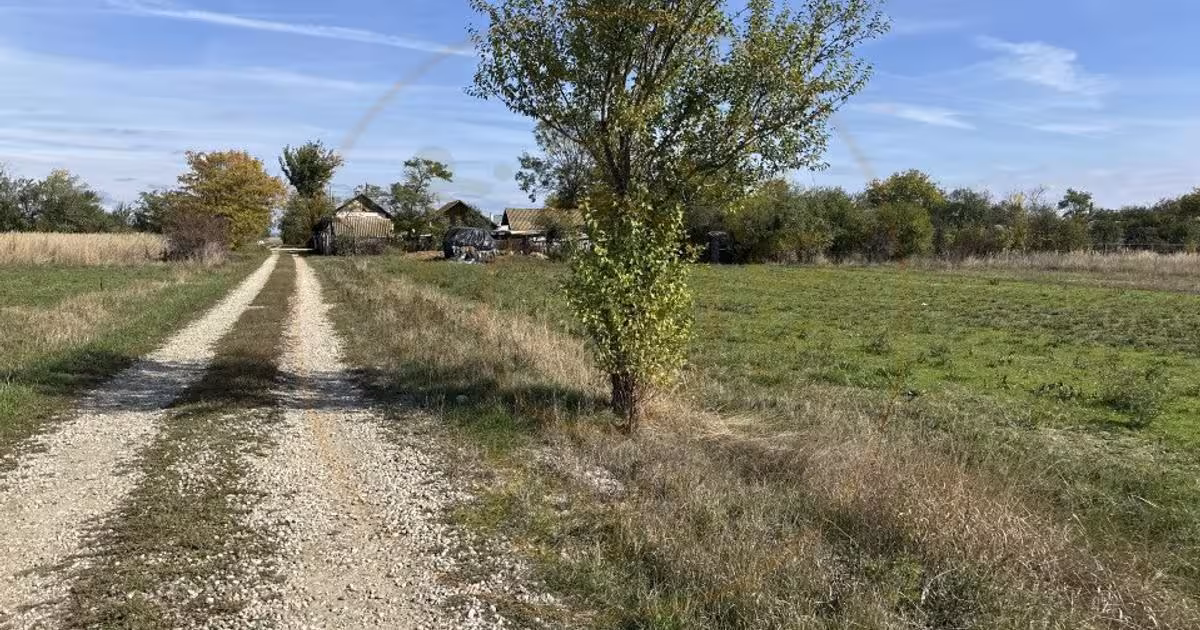 Teren Construcții intravilan de 3700 mp, în Rătești