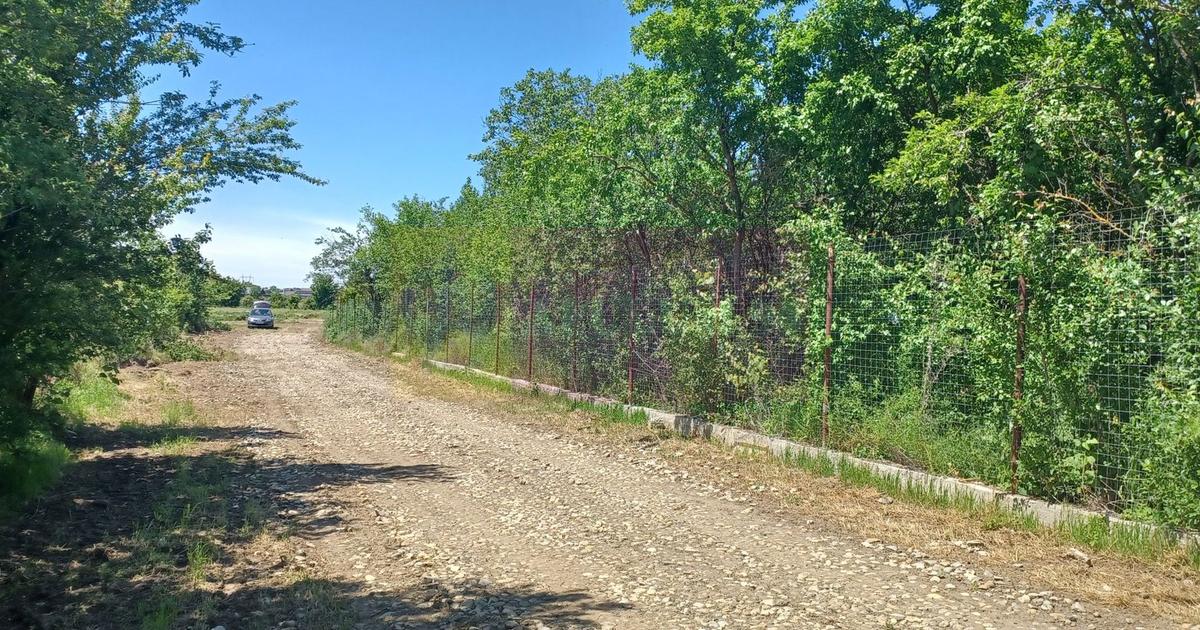 Teren Construcții intravilan de 500 mp, în Săbăreni