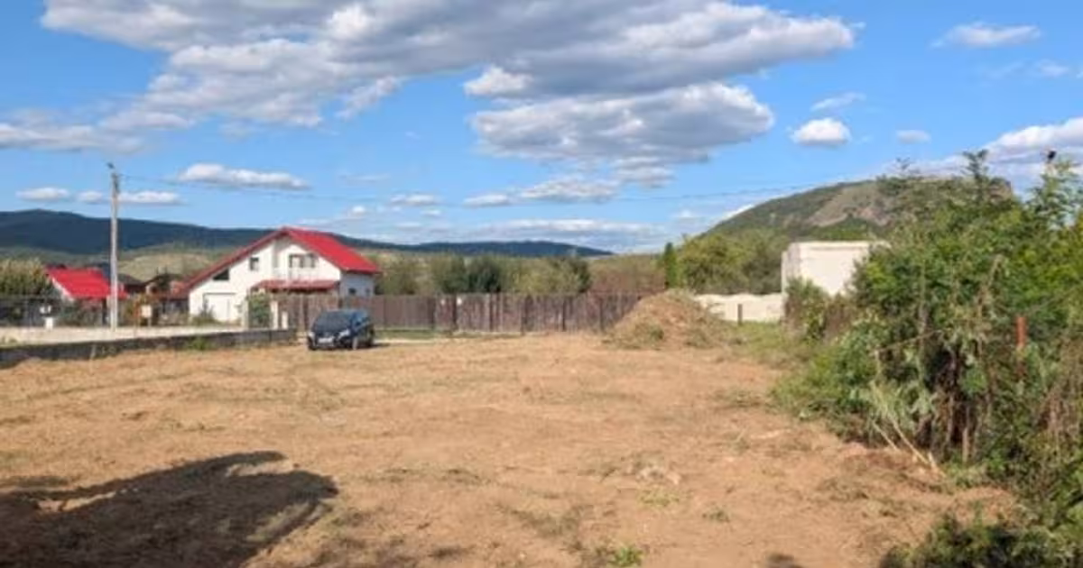 Teren Construcții intravilan de 1000 mp, în zona Central, Simeria