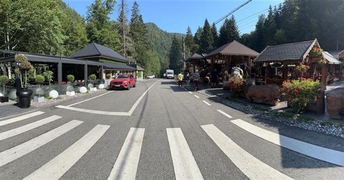 Teren Construcții intravilan de 3000 mp, în zona Central, Slănic-Moldova