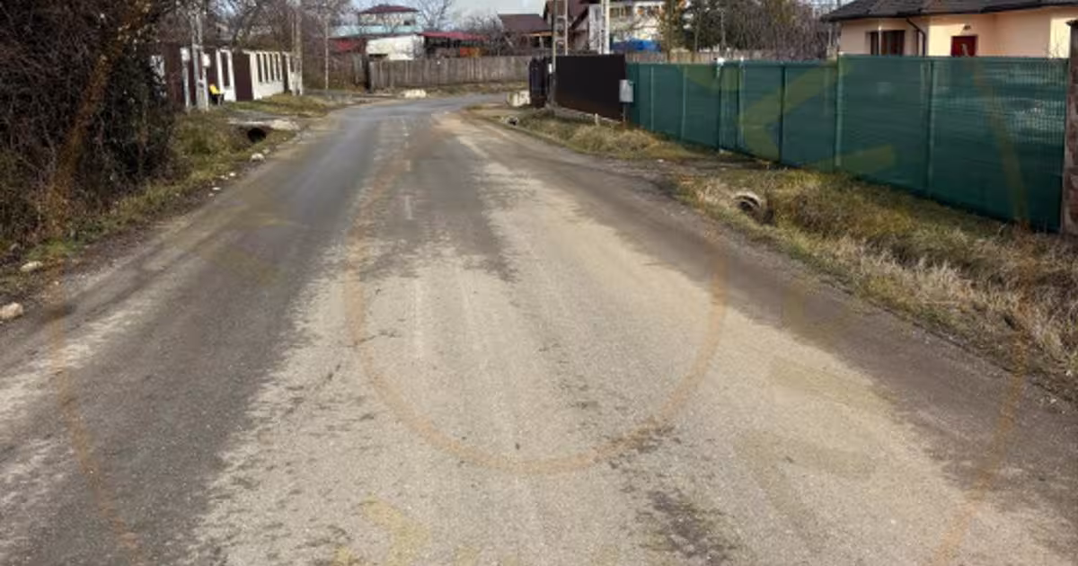 Teren Construcții intravilan de 3054 mp, în Smeura