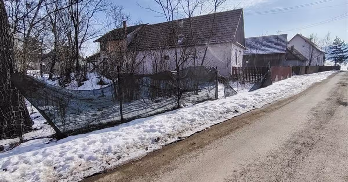 Teren Construcții intravilan de 759 mp, în Suseni
