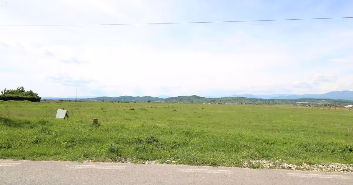 Teren Construcții intravilan de 564 mp, în zona Sud-Vest, Târgu Jiu