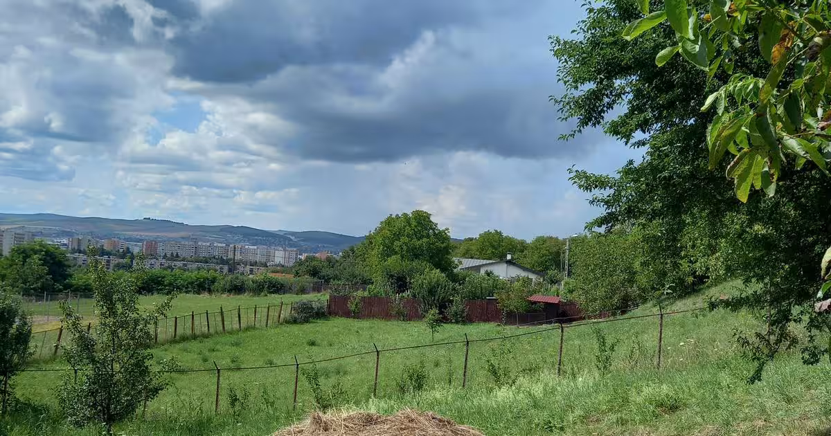 Teren Construcții intravilan de 1048 mp, în zona Dâmbu Pietros, Târgu Mureș