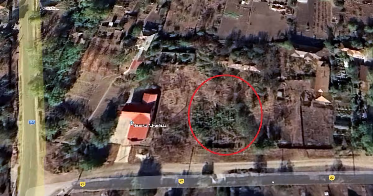 Teren Construcții intravilan de 1400 mp, în Teleormanu