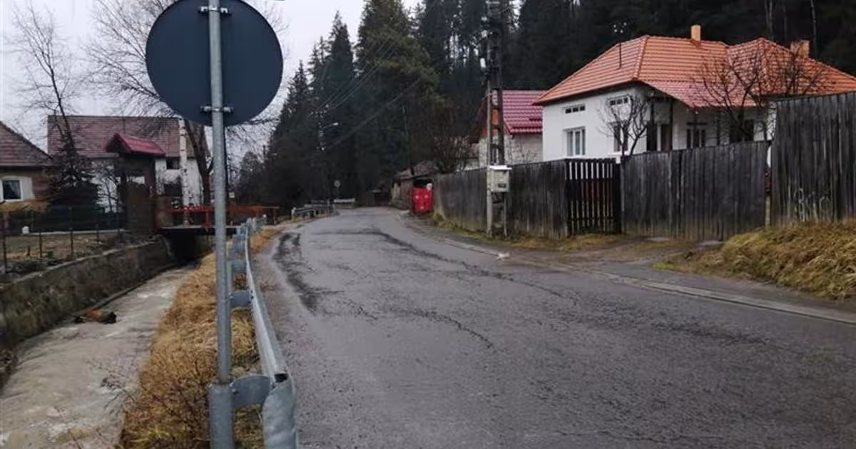 Teren Construcții intravilan de 831 mp, în zona Central, Toplița