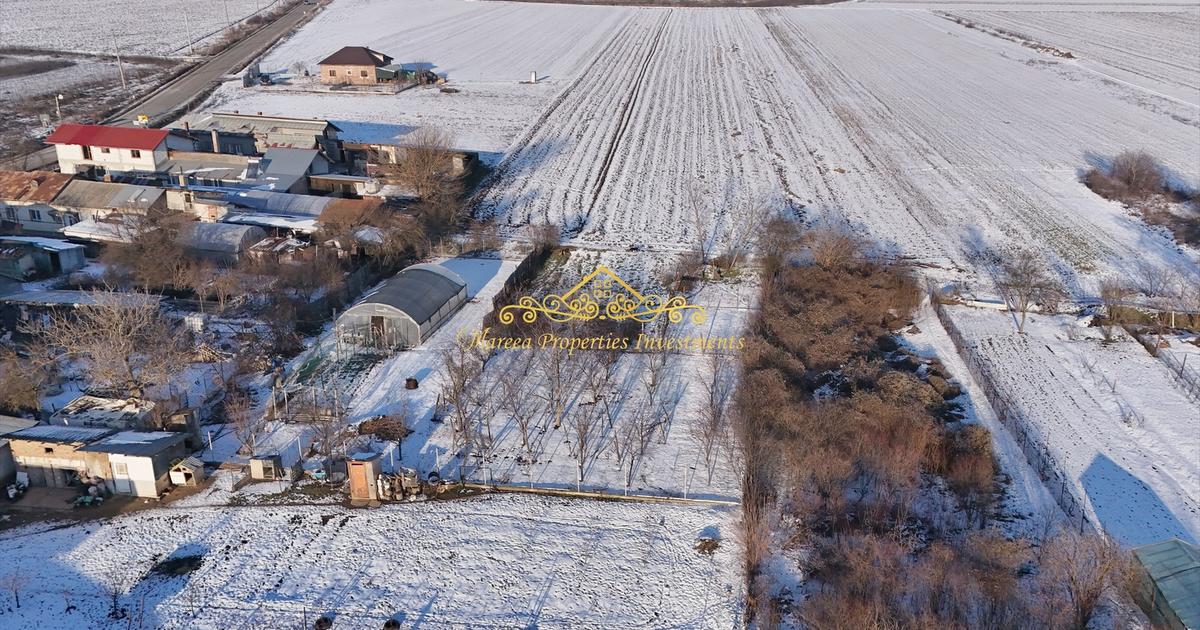 Teren Construcții intravilan de 7470 mp, în Ulmi