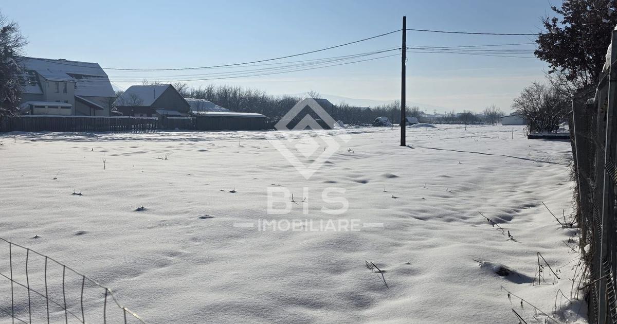 Teren Construcții intravilan de 5300 mp, în Unirea