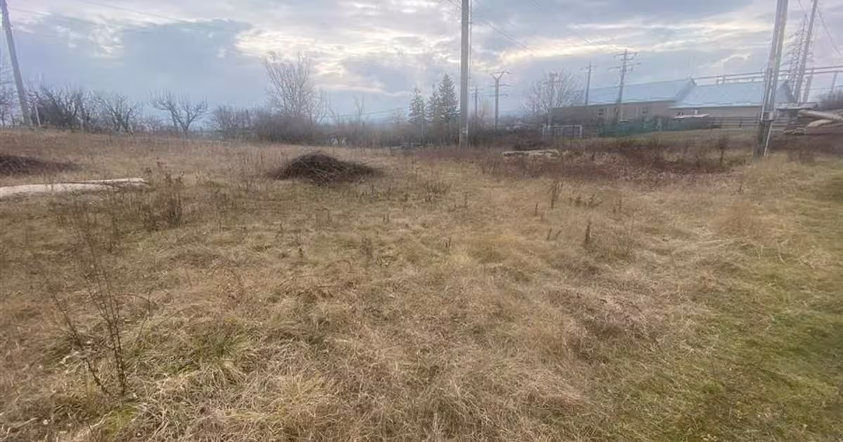 Teren intravilan de 897 mp, în Abrămuț
