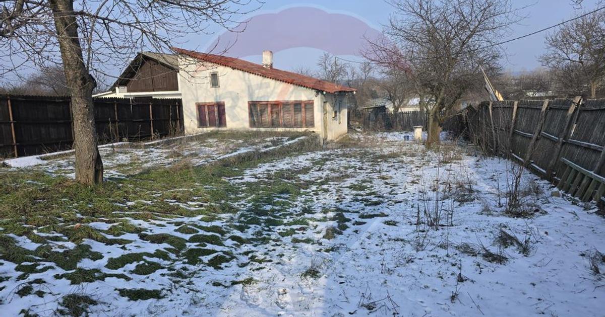 Teren intravilan de 1219 mp, în zona Periferie, Balș