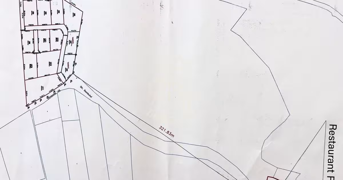 Teren extravilan de 500 mp, în zona Est, Bistrița