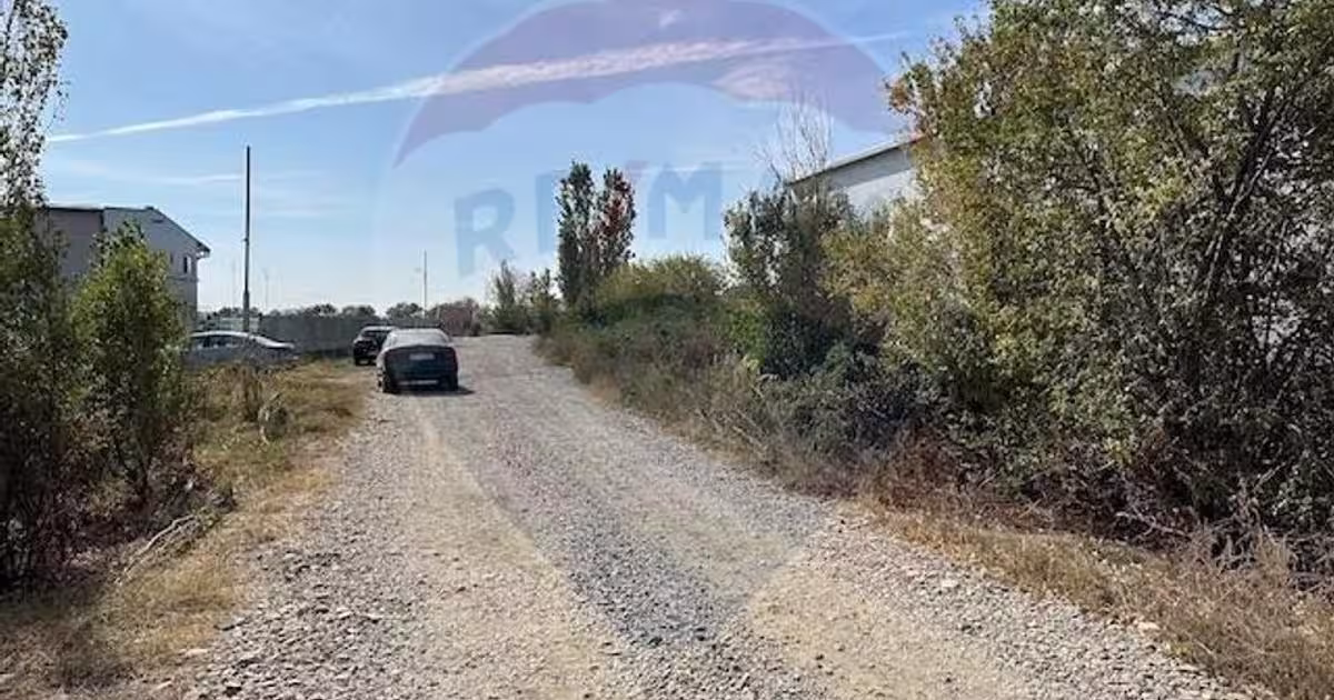 Teren intravilan de 18271 mp, în zona Industrială, Buzău