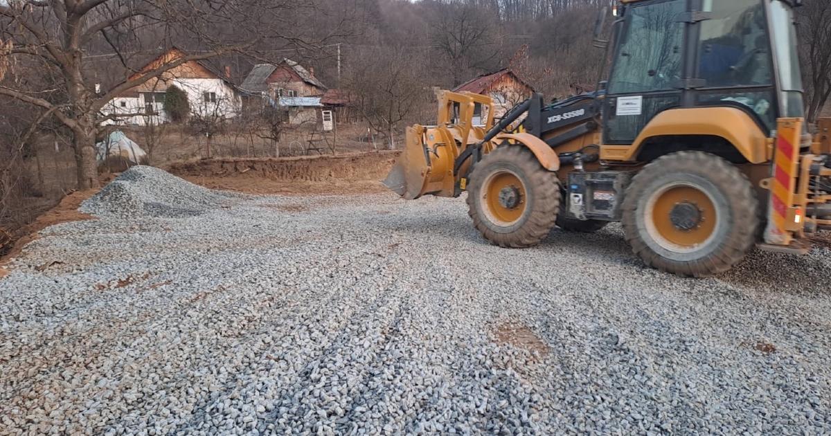 Teren intravilan de 1296 mp, în zona Autogară, Câmpulung Muscel