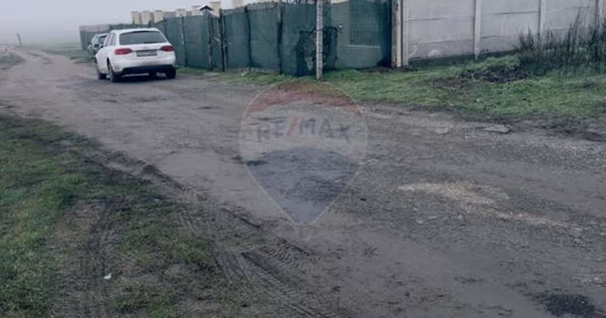 Teren intravilan de 5000 mp, în zona Nord-Vest, Caracal