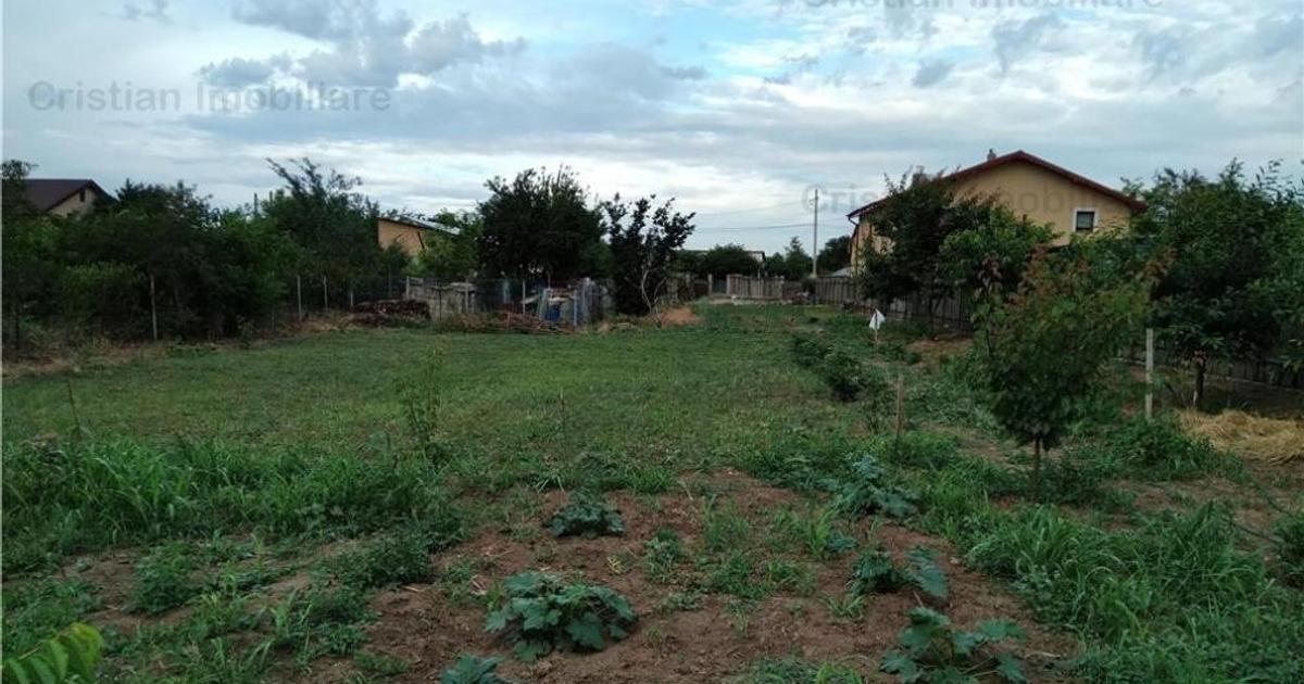 Teren intravilan de 1750 mp, în Cazasu
