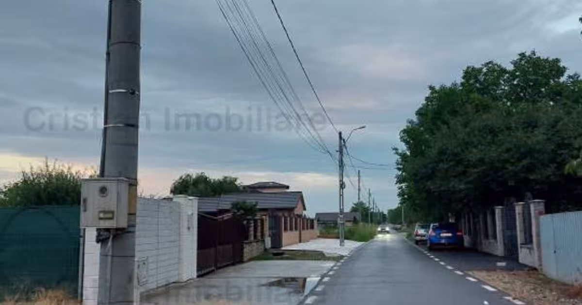 Teren intravilan de 2400 mp, în Cazasu