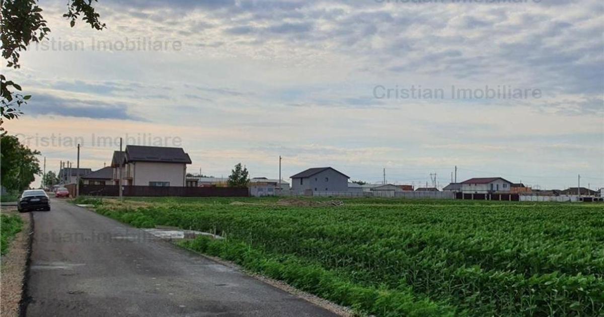 Teren intravilan de 8881 mp, în Cazasu