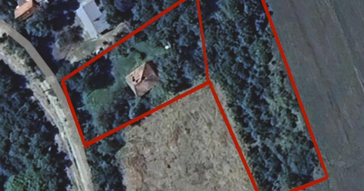 Teren intravilan de 2978 mp, în Derna