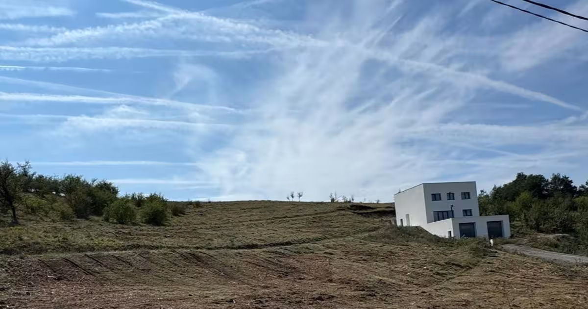 Teren intravilan de 650 mp, în zona 700, Deva
