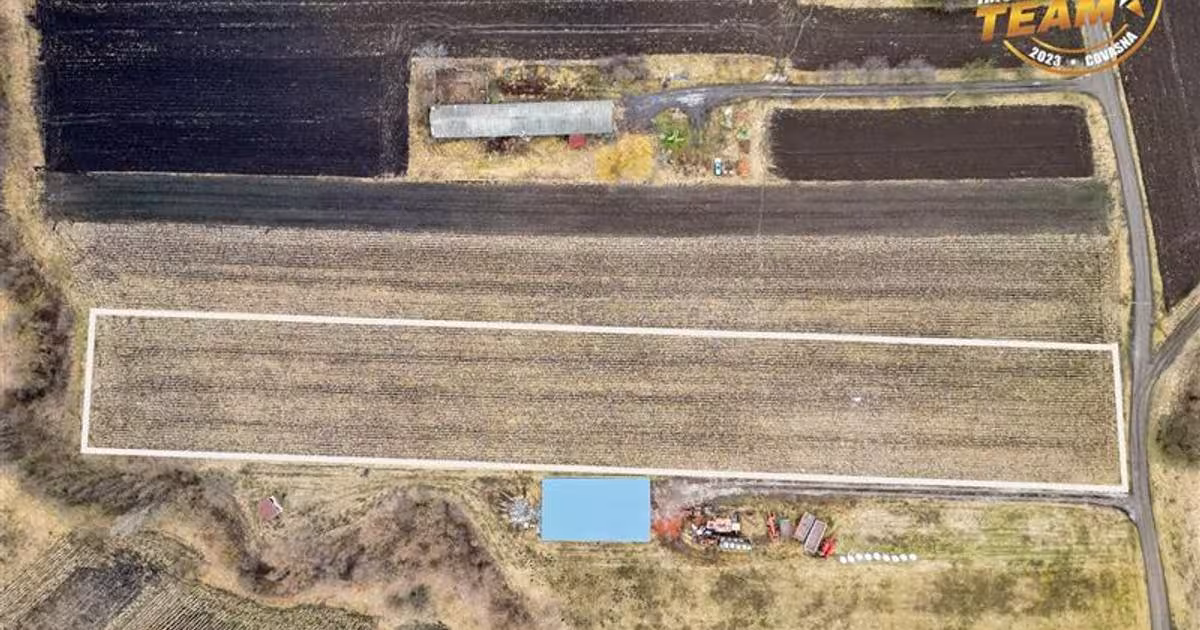 Teren intravilan de 5800 mp, în Dobolii de Jos