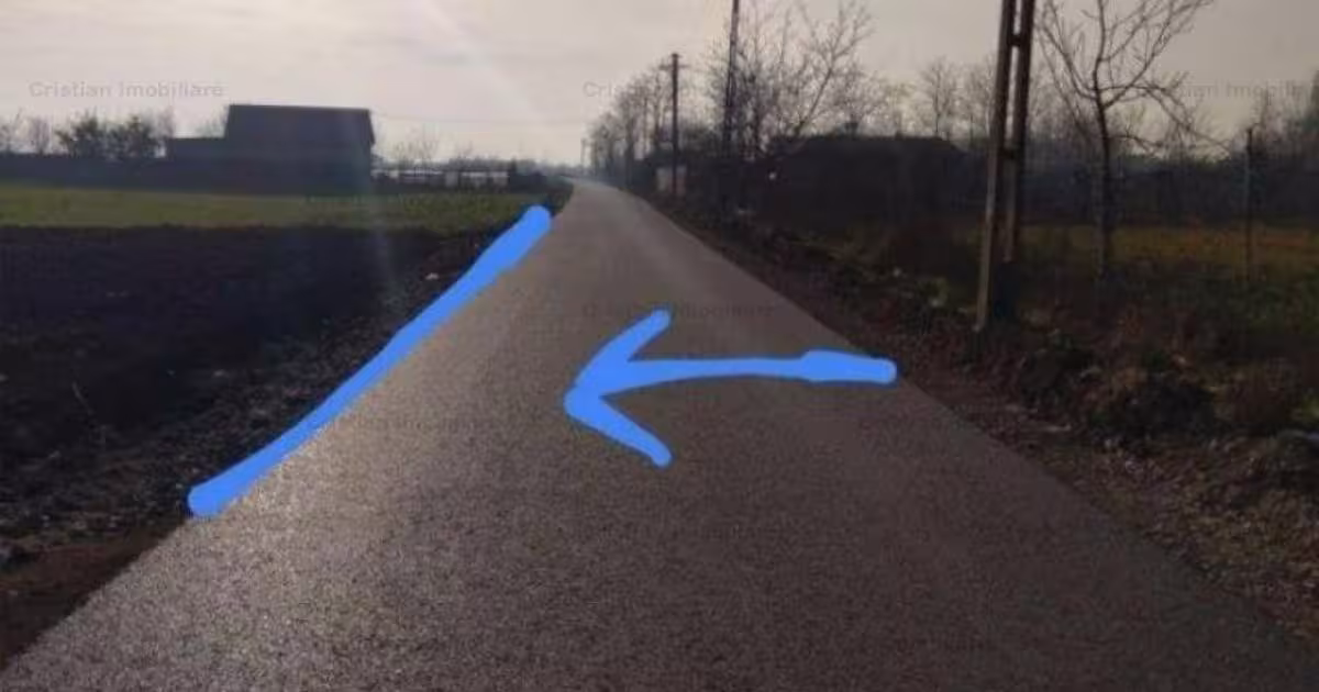 Teren intravilan de 4400 mp, în Lacu Sărat