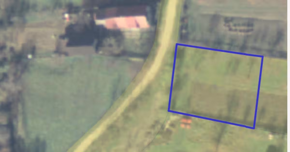 Teren intravilan de 1000 mp, în Lemnia