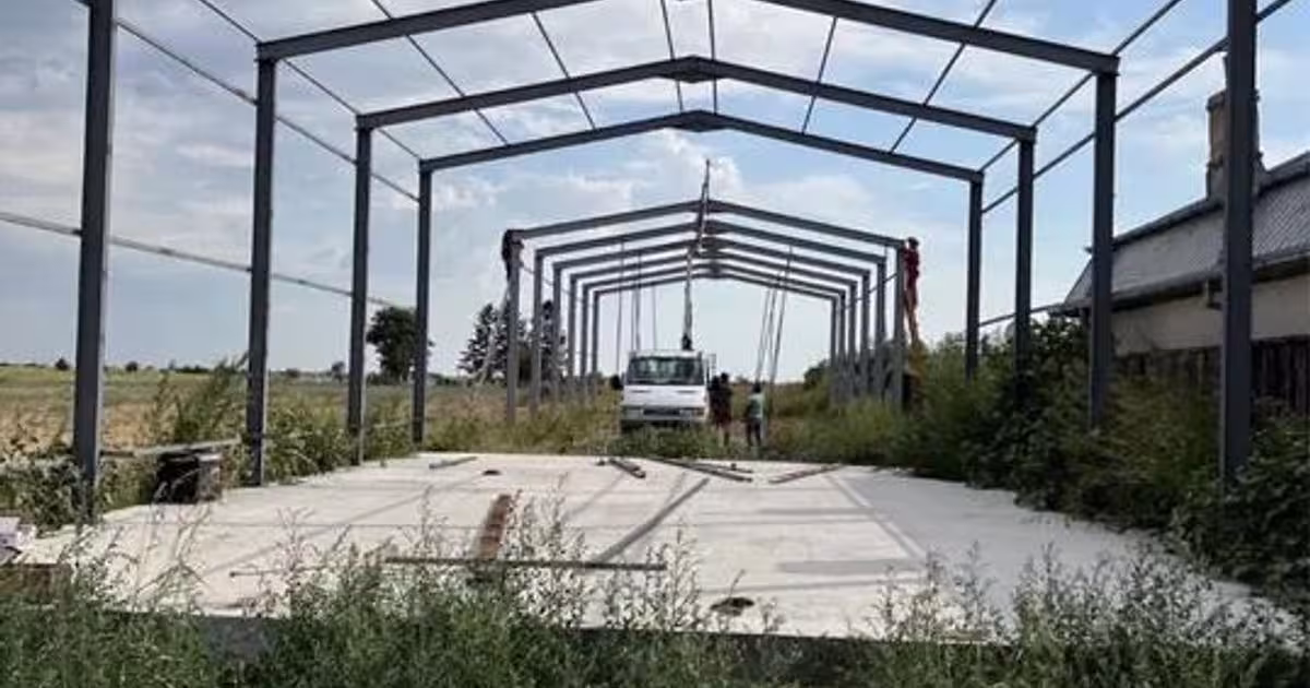 Teren intravilan de 2500 mp, în Mărtăcești