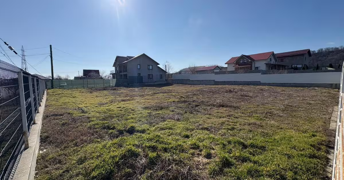 Teren intravilan de 1000 mp, în zona Periferie, Odobești