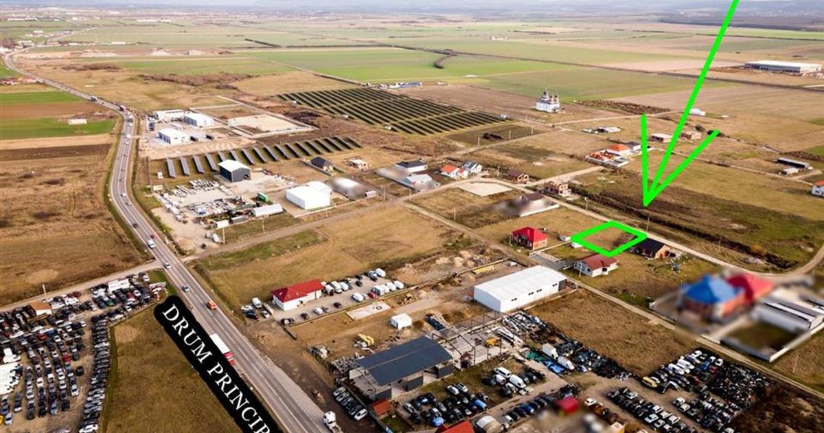 Teren intravilan de 700 mp, în Oșorhei