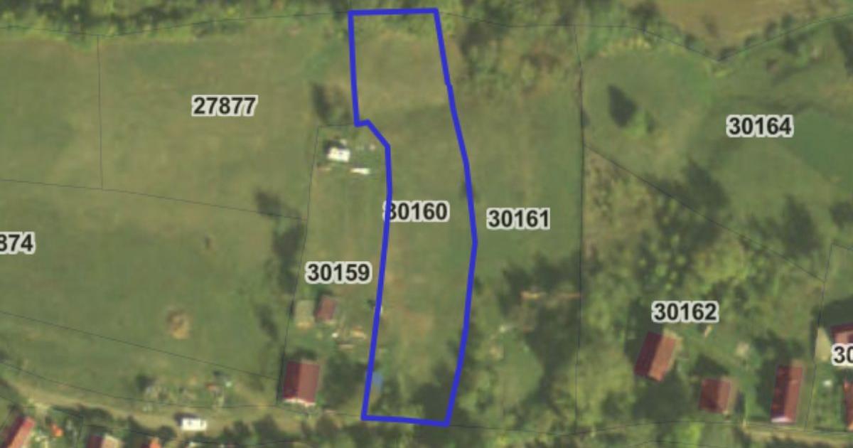 Teren intravilan de 2675 mp, în Pădureni