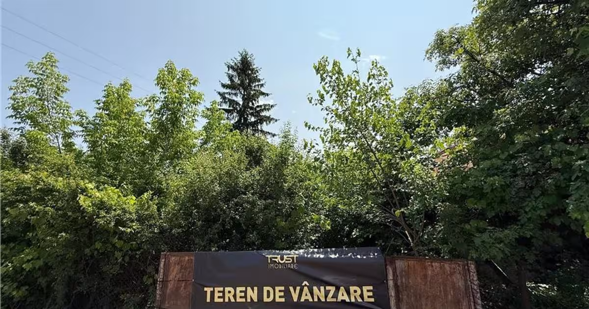 Teren intravilan de 2500 mp, în Reteag