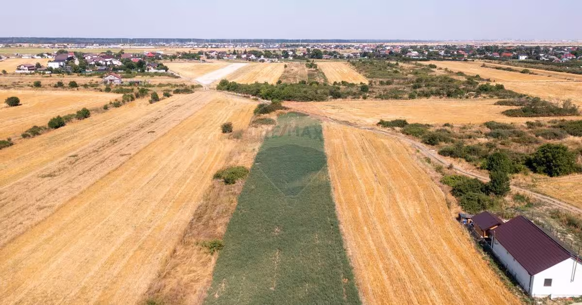 Teren intravilan de 983 mp, în Săbăreni
