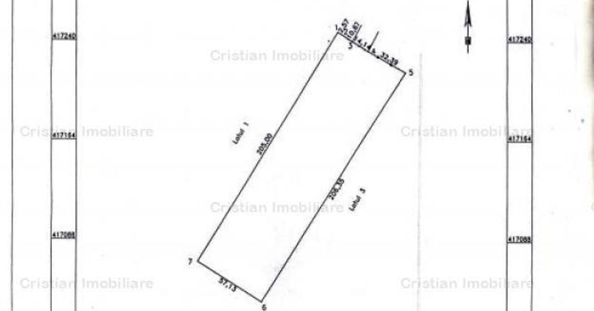 Teren intravilan de 12000 mp, în Vărsătura