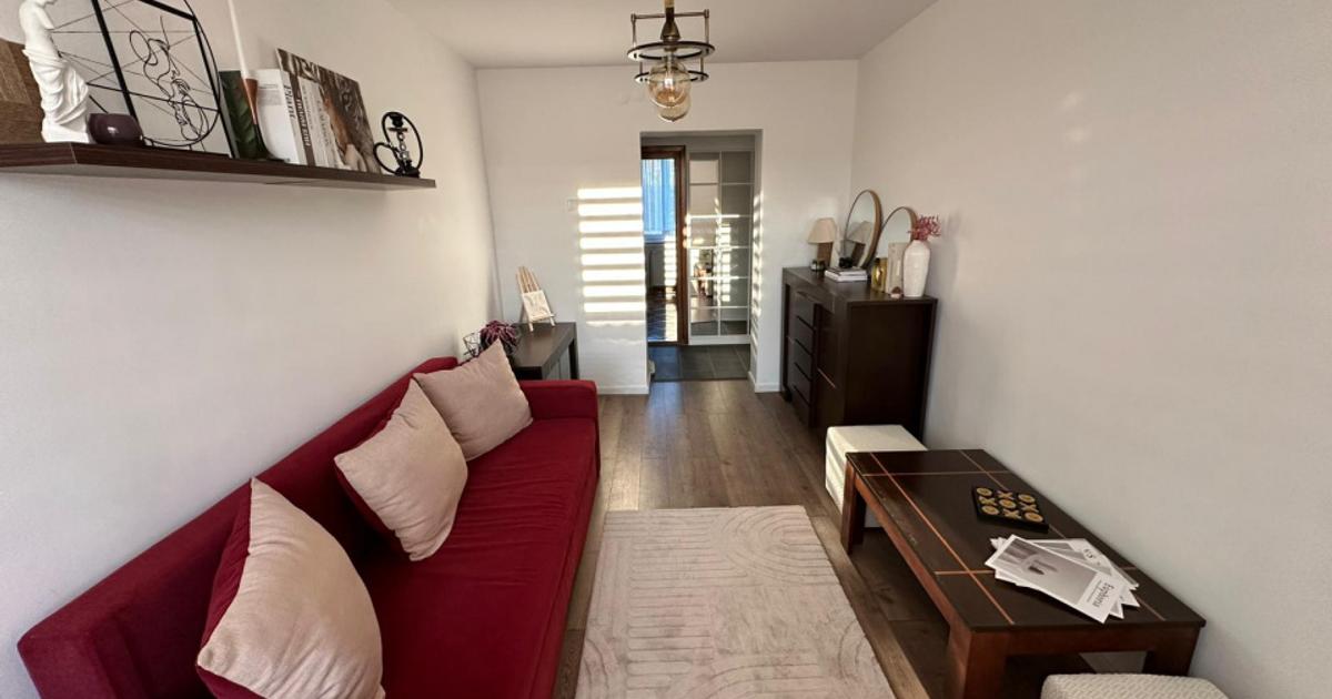 Apartament 3 camere decomandat, complet mobilat, zona Big etaj 4/4