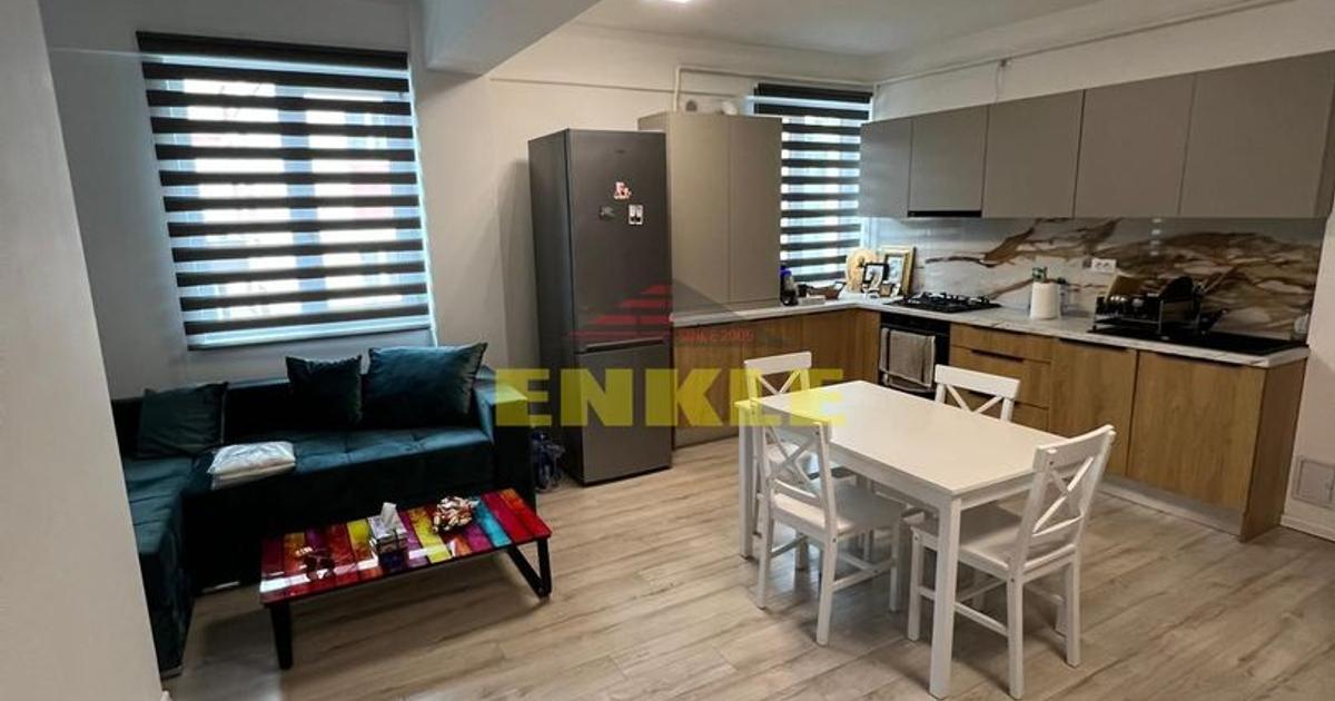 Apartament decomandat cu 2 camere în zona Central, Botoșani