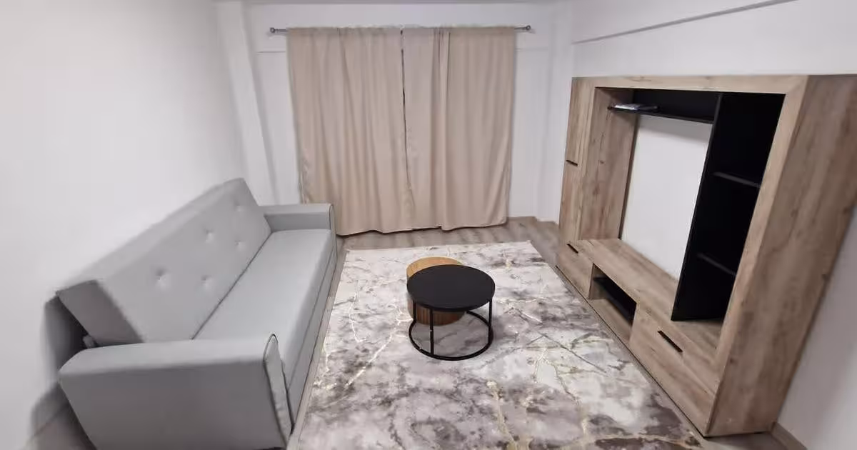 Apartament decomandat cu 2 camere în zona Vest, Botoșani