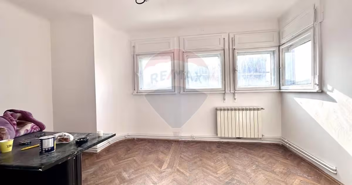 Apartament decomandat cu 4 camere în zona Central, Bragadiru