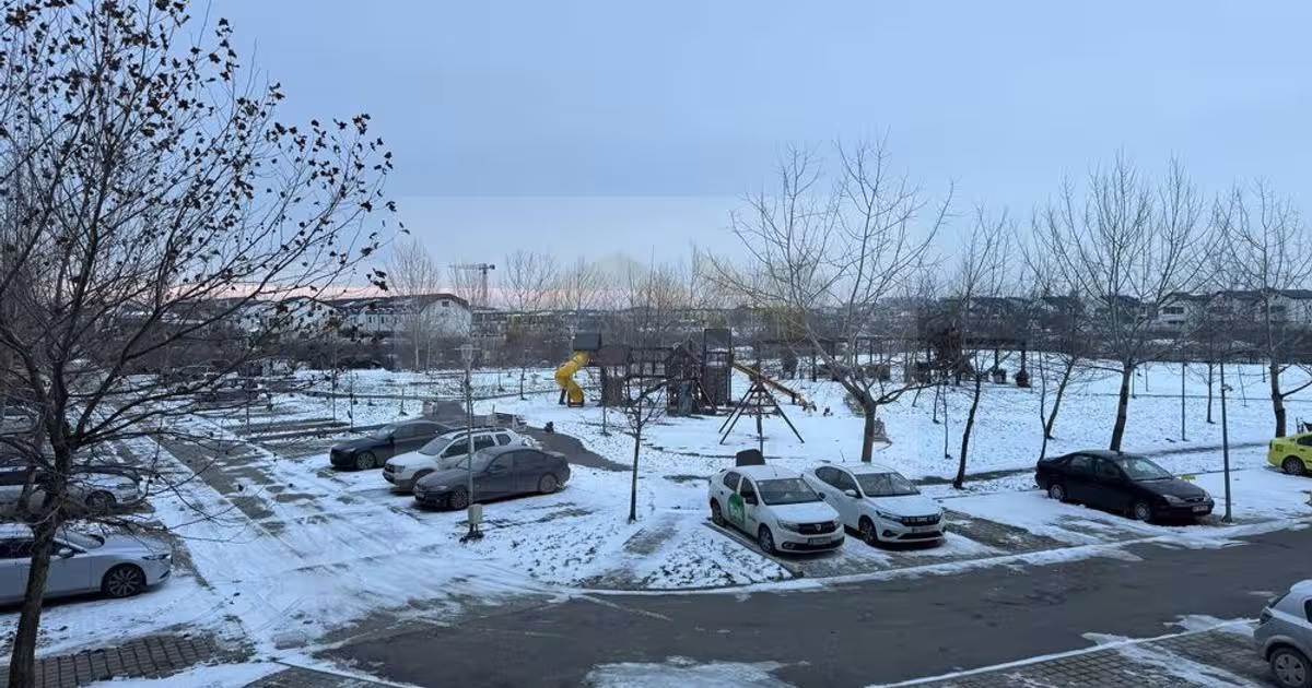 Apartament decomandat cu 3 camere în zona Sud-Vest, Bragadiru