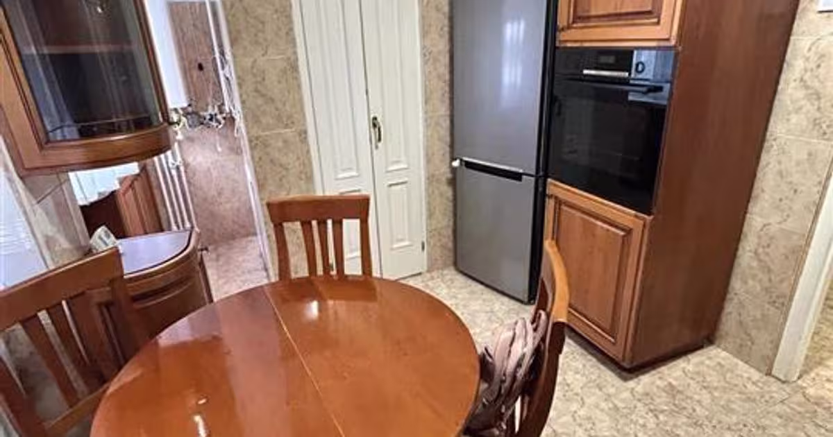 Apartament decomandat cu 4 camere în zona Călărași, Brăila