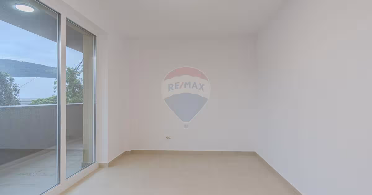 Apartament decomandat cu 9 camere în zona Astra, Brașov
