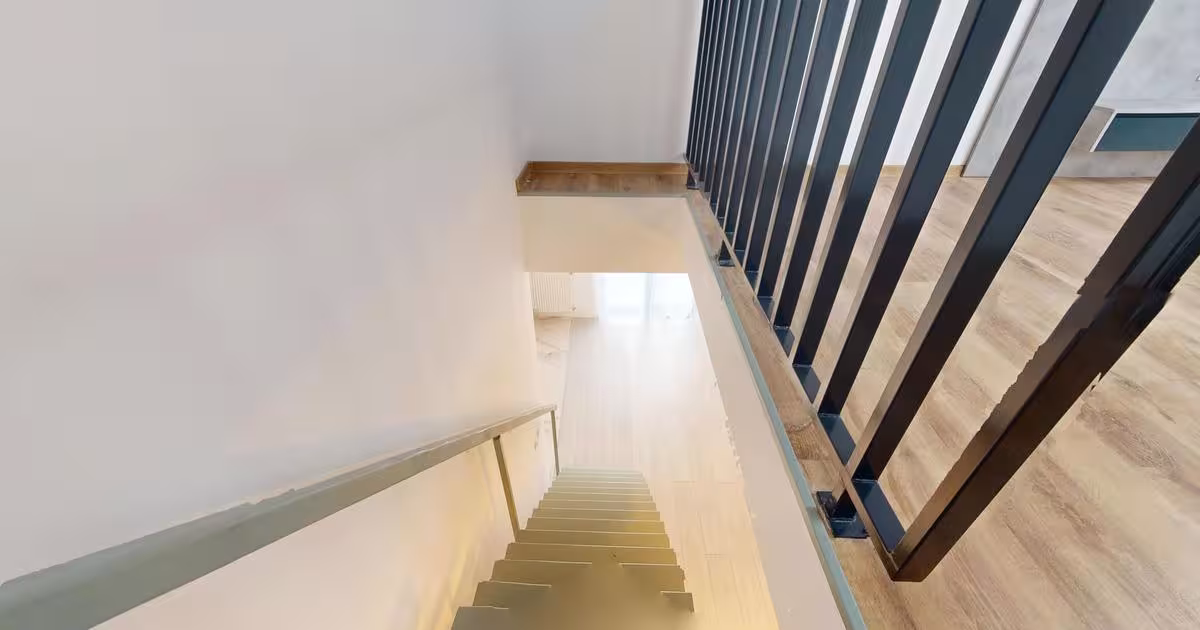 Apartament decomandat cu 4 camere în zona Periferie, Brașov