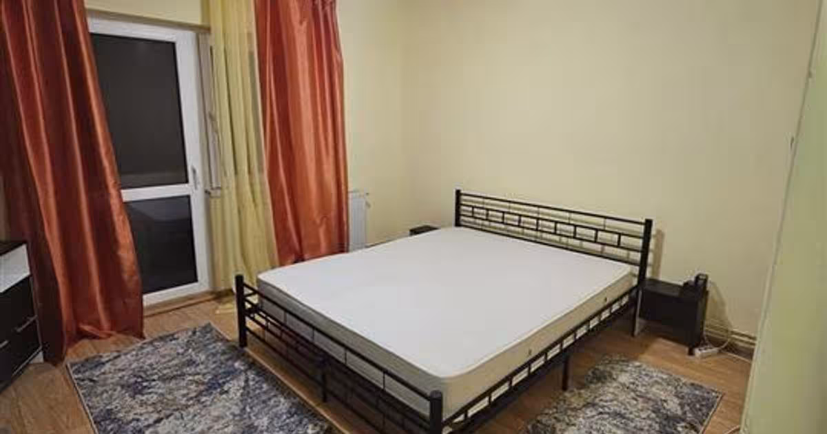 Apartament decomandat cu 2 camere în zona Scriitorilor, Brașov