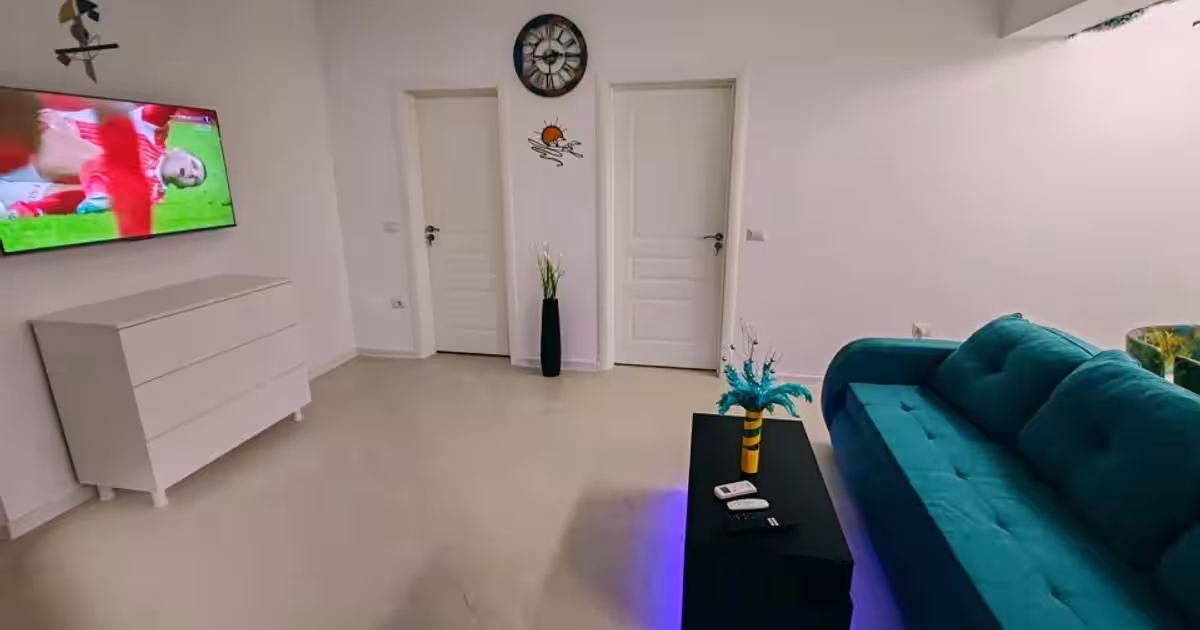 Apartament semidecomandat cu 2 camere în Cârcea