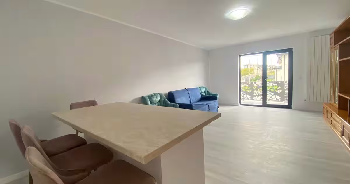 Apartament semidecomandat cu 2 camere în Ciurbești
