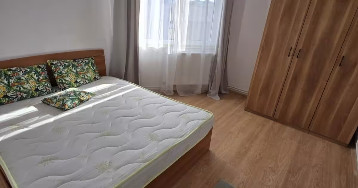 Apartament decomandat cu 2 camere în zona Capitol, Constanța