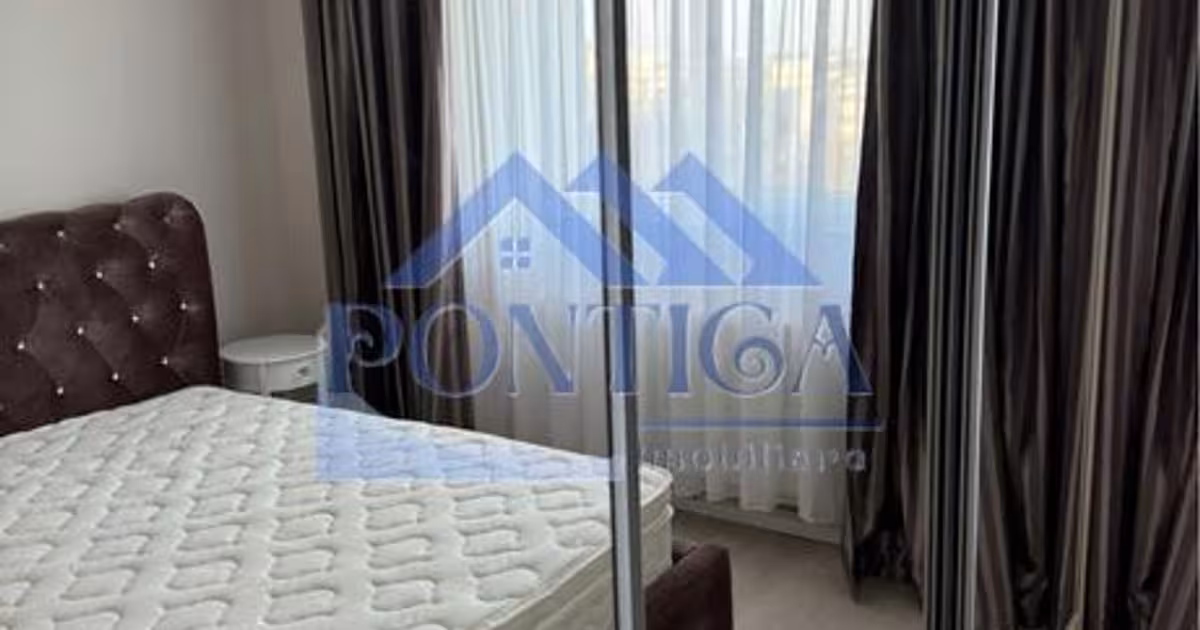 Apartament semidecomandat cu 2 camere în zona Casa de Cultură, Constanța